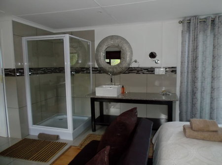 Old Mill Lodge, Working Ostrich Farm & Restaurant, Oudtshoorn, Oudtshoorn, South Africa