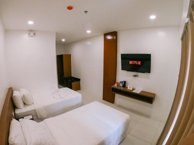 Cris Inn Tagum, Tagum, Philippines