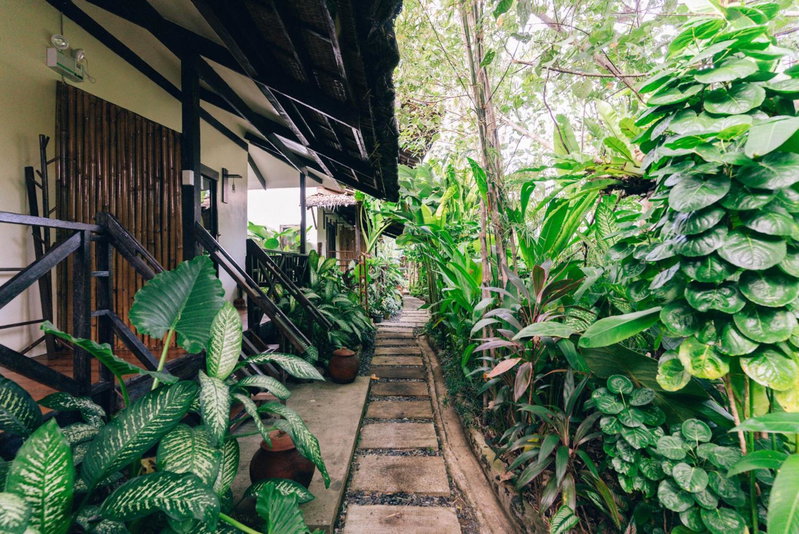 Himaya, General Luna, Philippines