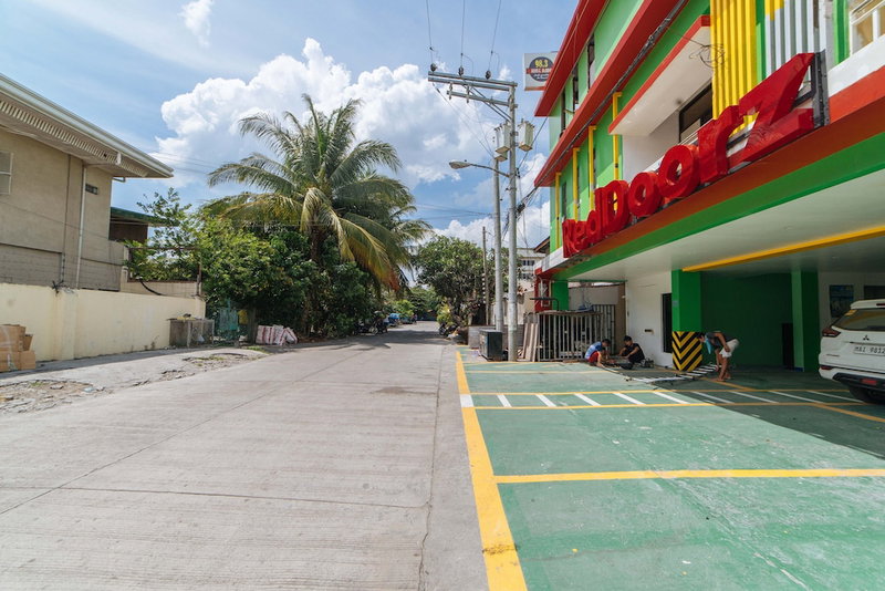 RedDoorz near Notre Dame University Gensan, General Santos, Philippines