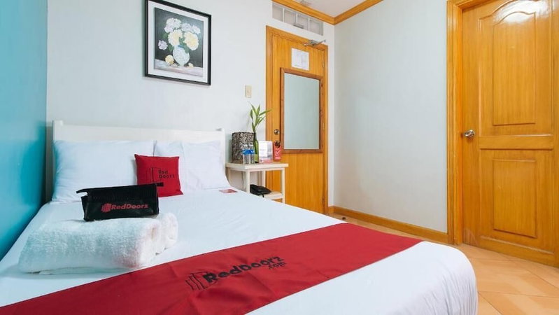 RedDoorz @ Arimbay Legazpi City - Hostel, Legazpi, Philippines