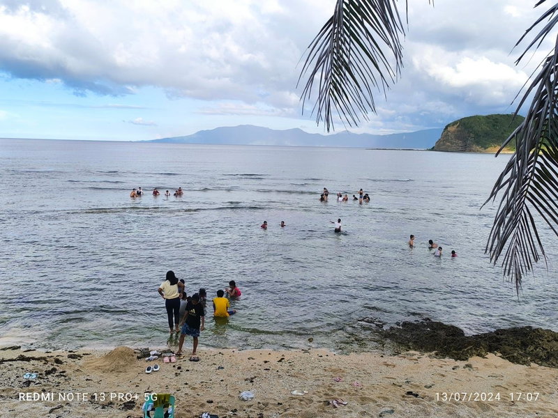 Jay Henry Transient Beach house, B Pagudpud, BLUE LAGOON BEACH, Pagudpud, Philippines