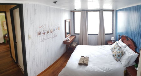 HOMESTAY DE MARQS - STYLISH and SPACIOUS 3 BEDROOM VACATION HOME, Baguio, Philippines