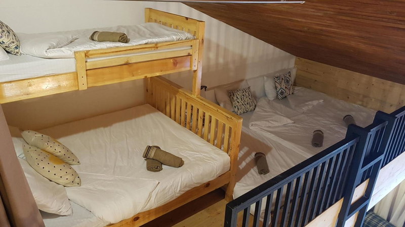 HOMESTAY DE MARQS - STYLISH and SPACIOUS 3 BEDROOM VACATION HOME, Baguio, Philippines