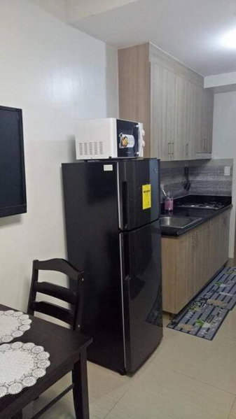 MOA Shore 2 1BR with Balcony WiFi Netflix Pool 4Pax, Manila, Philippines
