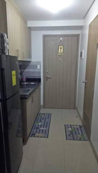 MOA Shore 2 1BR with Balcony WiFi Netflix Pool 4Pax, Manila, Philippines