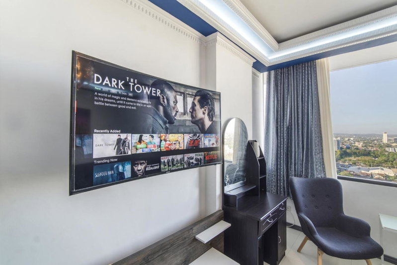 Avenir Condo for rent near IT Park Cebu with 49-inch Samsung Curve TV, Cebu City, Philippines