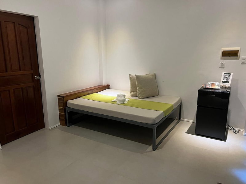 Royal Suites Port Barton, San Vicente, Philippines