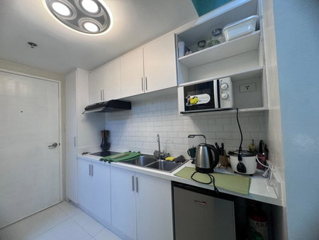 Luxanos Condo Place- Sunvida Tower, Carreta, Philippines