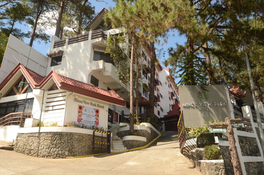 Mines View Park Hotel, Baguio, Philippines
