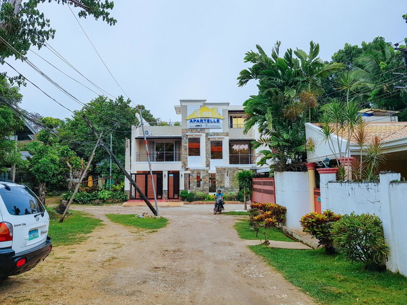 RedDoorz @ Caimito Drive Dampas, Tagbilaran City, Philippines