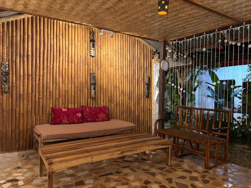 Paradiso Hostel El nido, El Nido, Philippines