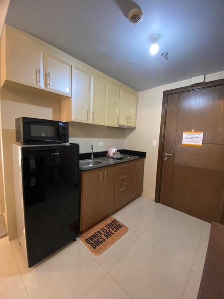 Modern Studio Unit at One Palm Tree Villas near NAIA & Resortsworld, Manila, Philippines