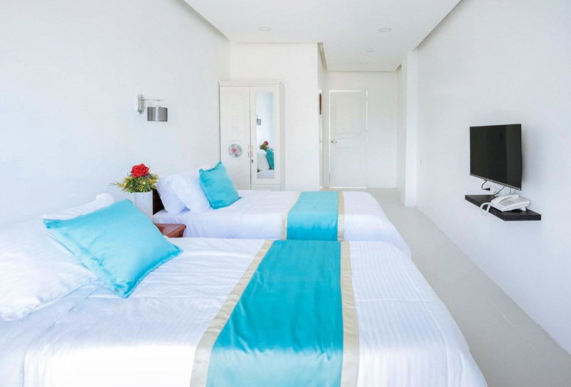 RedDoorz at PWL Exclusive Resort Cebu, Carmen, Philippines