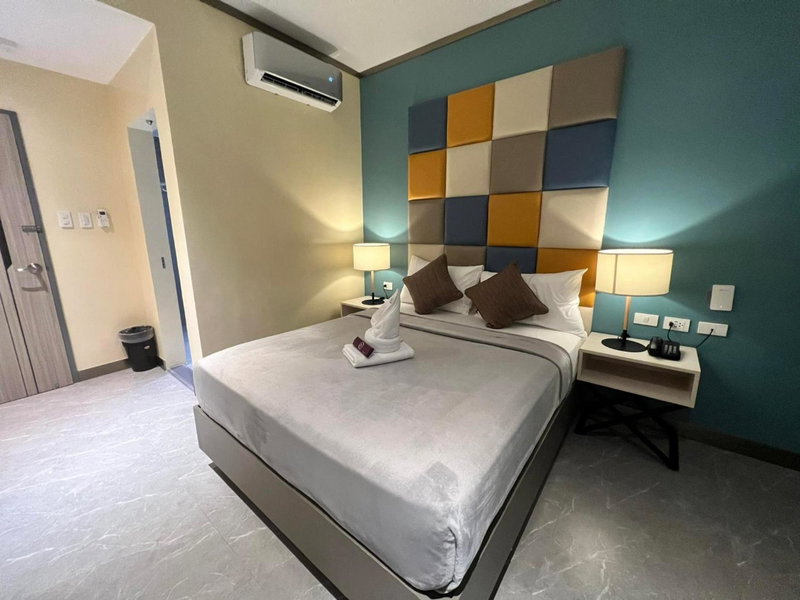 Yes Hotel Imus Cavite, Imus, Philippines