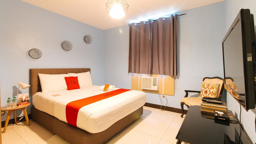 RedDoorz Plus at Kamuning Quezon City, Manila, Philippines