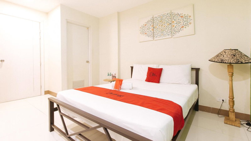 RedDoorz Plus at Kamuning Quezon City, Manila, Philippines