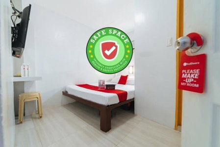 RedDoorz @ San Antonio Binan, Biñan City, Philippines