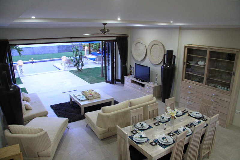 The Beach Front Villas - North Bali, Kubutambahan, Indonesia