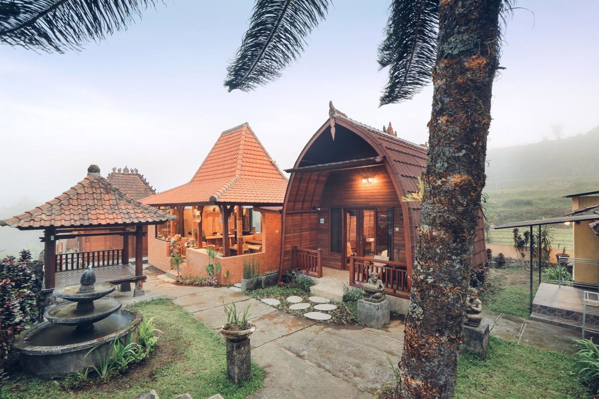 Tunjung Sari Villa Bedugul, Indonesia