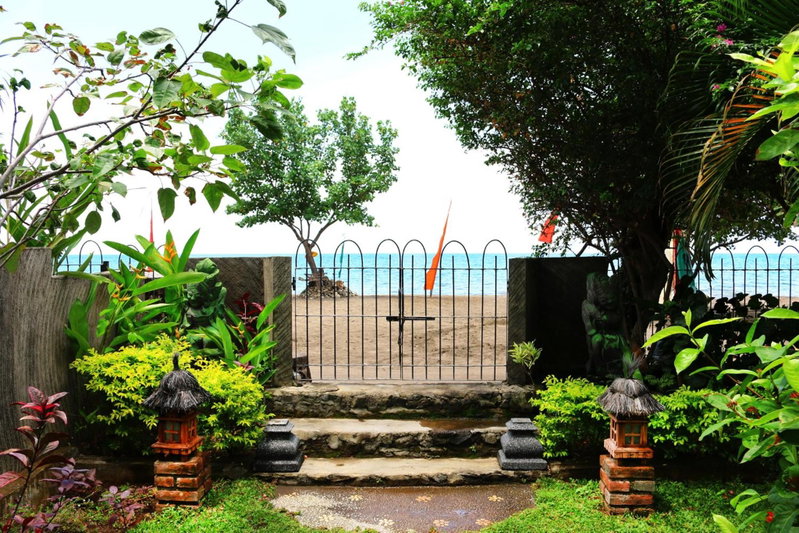 Lovina Beachhouse Villas, Lovina, Indonesia