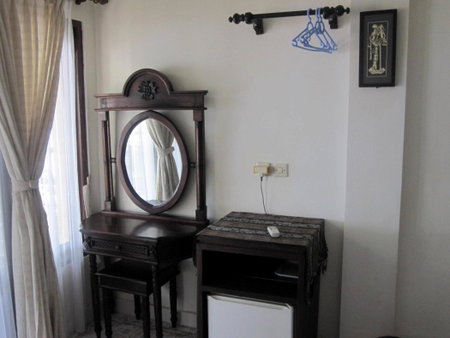 Galang Kangin Bungalows, Amed, Indonesia