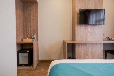 Sans Hotel Puri Indah Jakarta, Jakarta, Indonesia