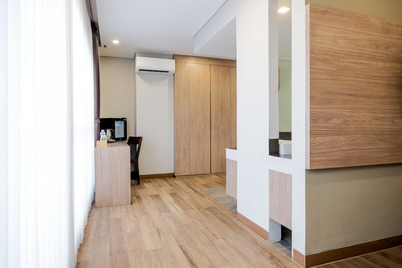 Sans Hotel Puri Indah Jakarta, Jakarta, Indonesia