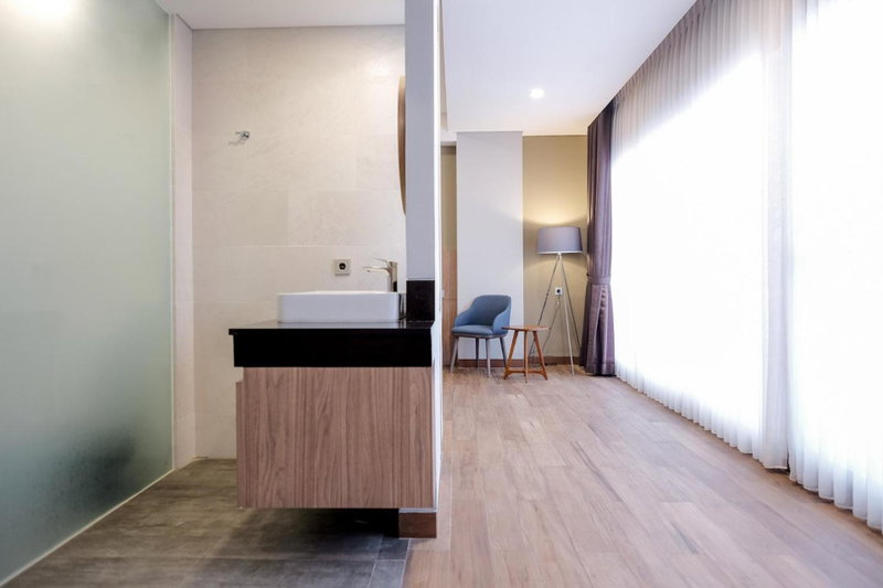 Sans Hotel Puri Indah Jakarta, Jakarta, Indonesia