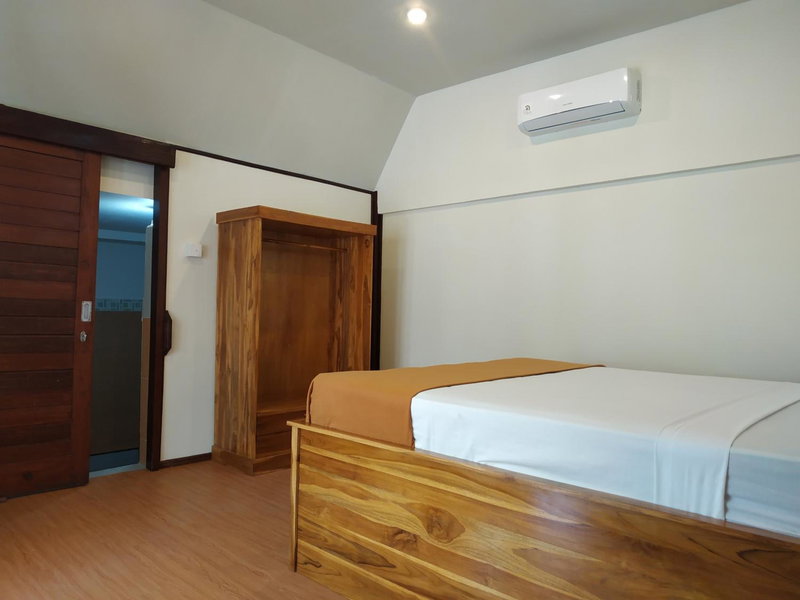 Bluecoral Bungalows, Gili Meno, Indonesia