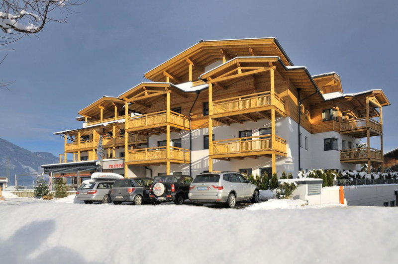 AvenidA Style Appartements by Alpin Rentals - incl Summercard, Kaprun, Austria