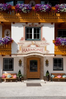 Ferienschlössl Harmonie, Holzgau, Austria