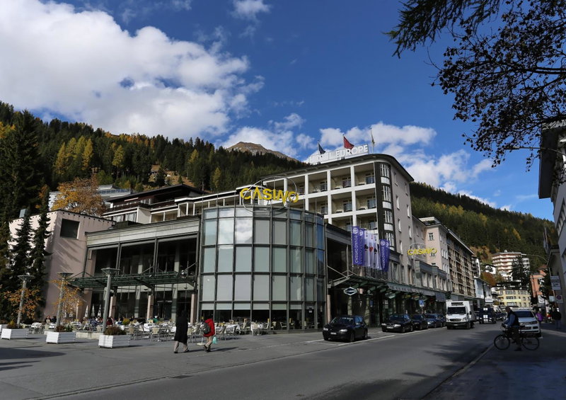 Holiday accommodation - swimming pool available, Davos, Switzerland