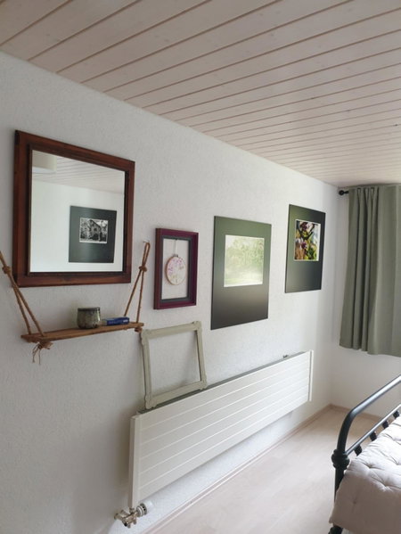 Agréable chambre d'hôtes, au calme, dans la nature, Roches, Switzerland