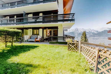 Cosy Centered with Garden and View in Veysonnaz, Veysonnaz, Switzerland