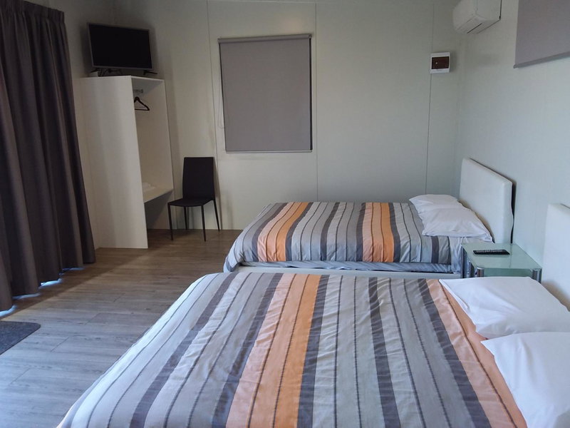 Pine Lake View Lodge, Kaiapoi, New Zealand