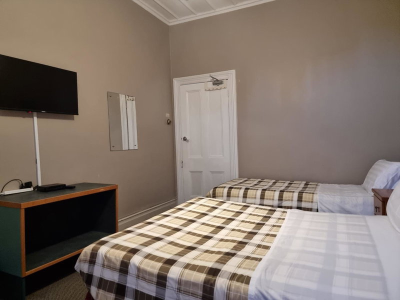 Golden Cross Hotel, Waihi, New Zealand