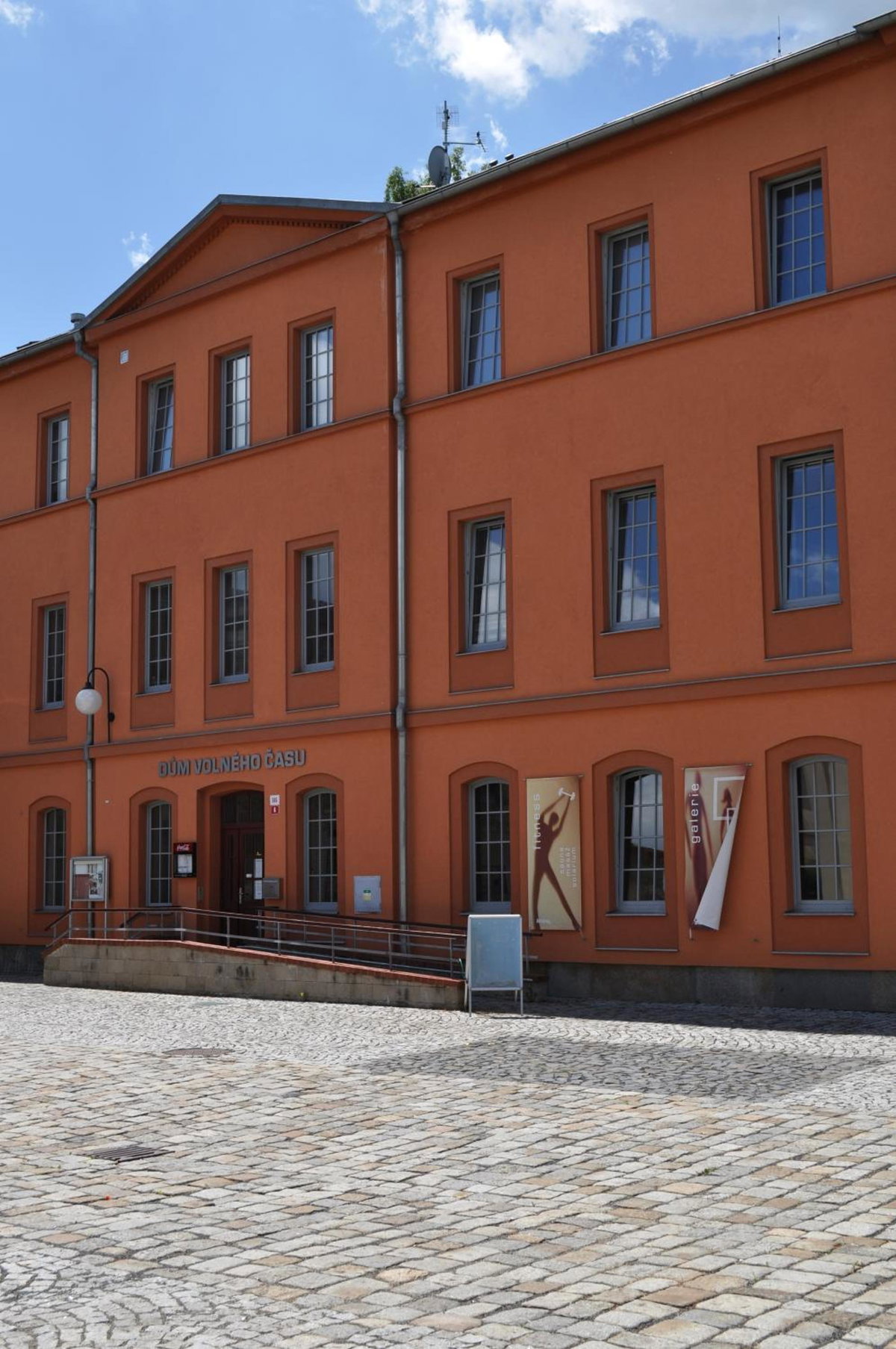 Hotel · Hostel Lípa - Továrna, Krásná Lípa