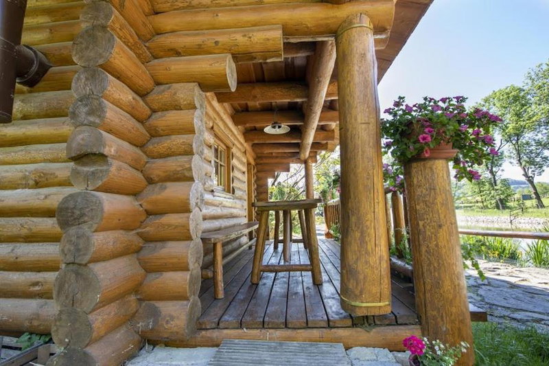 Srub RANCH NA HRANICI, Baška, Czechia