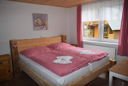 Penzion U Lípy, Ostrov, Czechia