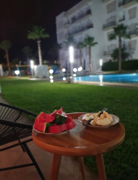 Apparemment de luxe vue piscine, Bouznika, Morocco