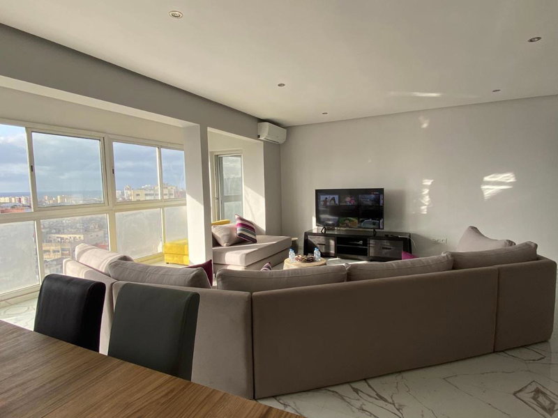 Anfa 118 - Best view in town. 3 bedrooms. 2 bathrooms. Great location., Casablanca, Morocco