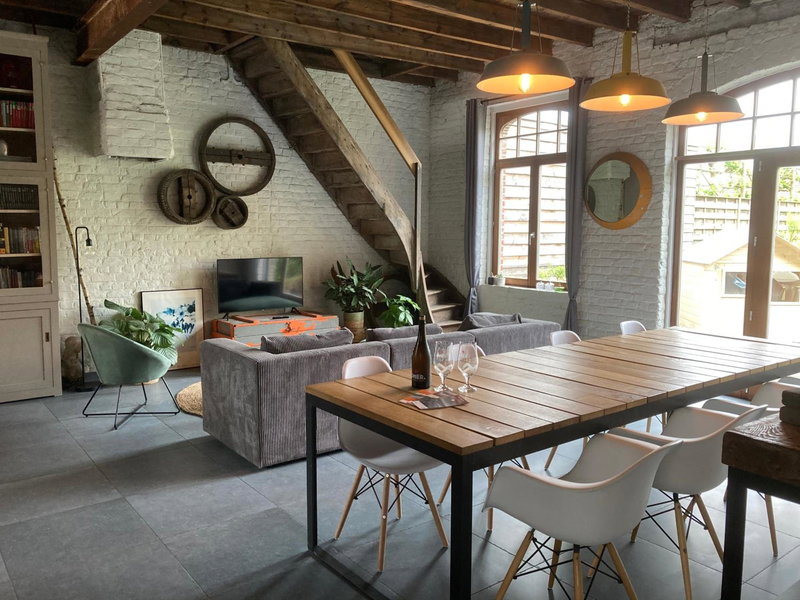 Kunstmin, Zandvoorde, Belgium