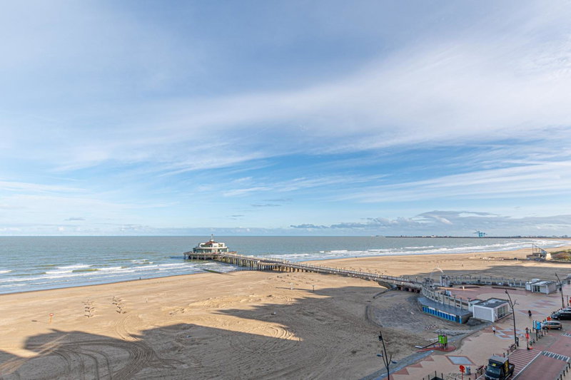 Appartement Blankenberge Zeedijk aan de Pier, Blankenberge, Belgium