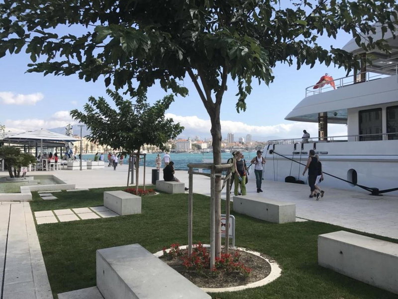 Beachfront apartment Milan, with balcony, Split, Croatia