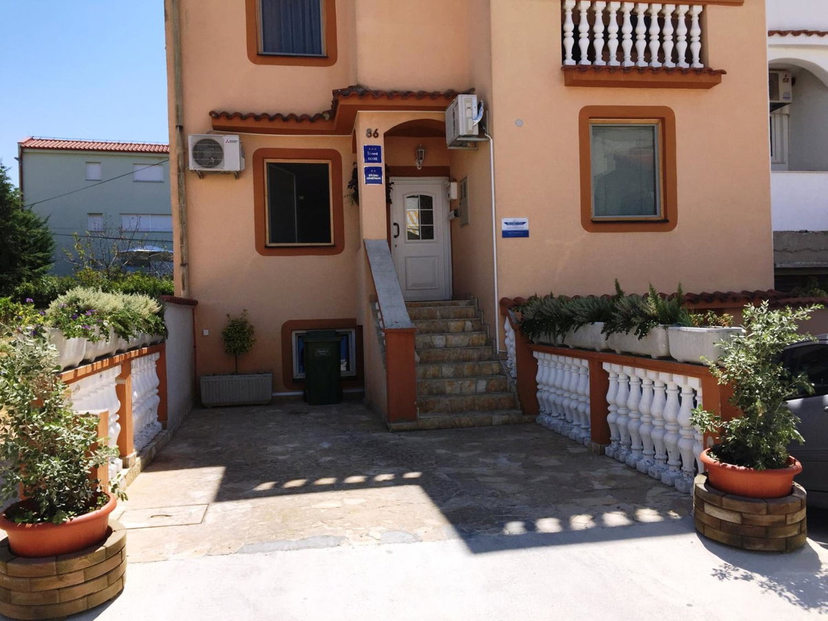 Friendly People's Guest House, Croatia