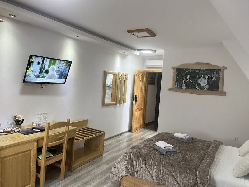 Rustic Inn River, Plitvicka Jezera, Croatia