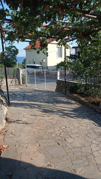 Apartments Happy Day, Karlobag, Croatia