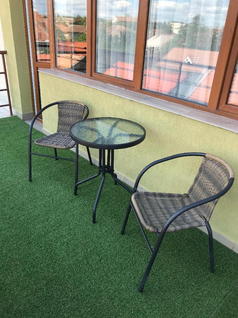 SOLE Apartment 2, Romania