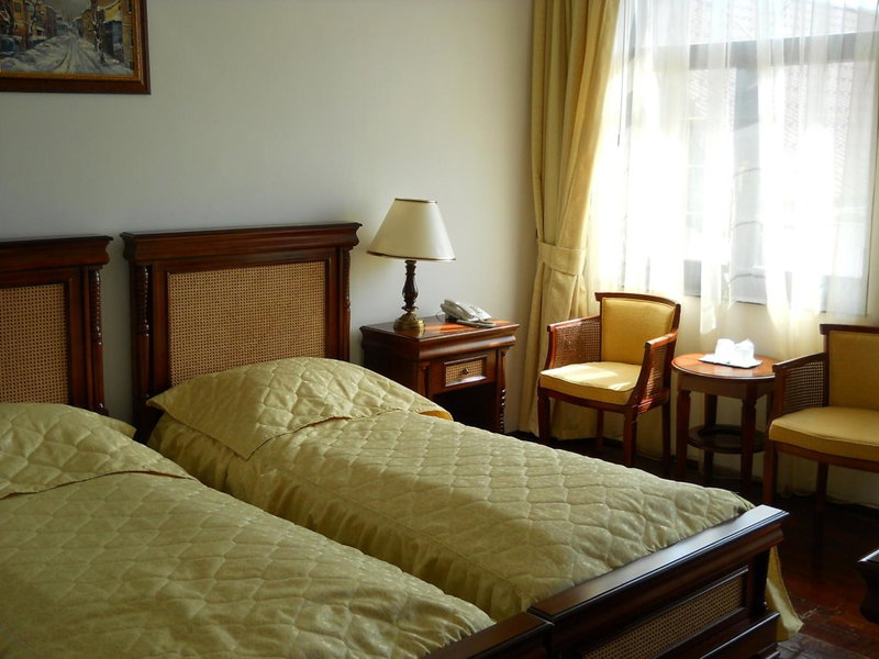 Casa Domneasca, Curtea de Argeş, Romania